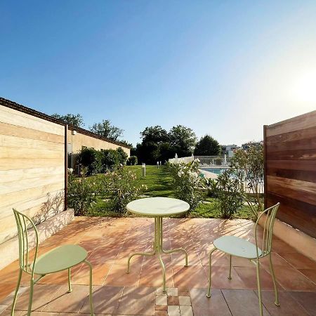 Studio 2 - Les Suites De Robinson - Residence Avec Piscine En Bord De Siagne, A ماندوليو لا نابول المظهر الخارجي الصورة